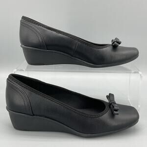 NEW Anne Klein Women’s Wales Wedge Pumps Black Size 6M